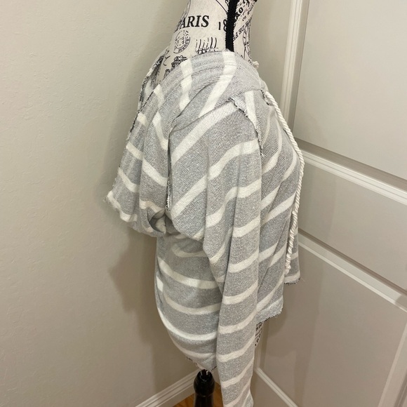 Billabong Size Medium Hoodie - Picture 4 of 8